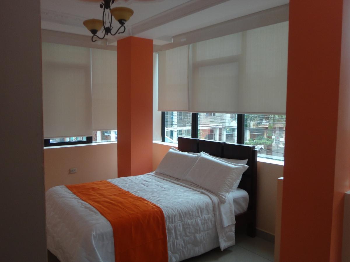 Olan'S Hotel Group Esmeraldas Luaran gambar