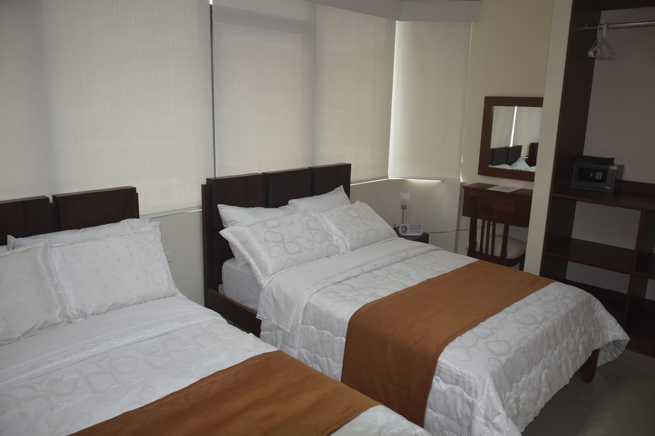 Olan'S Hotel Group Esmeraldas Luaran gambar