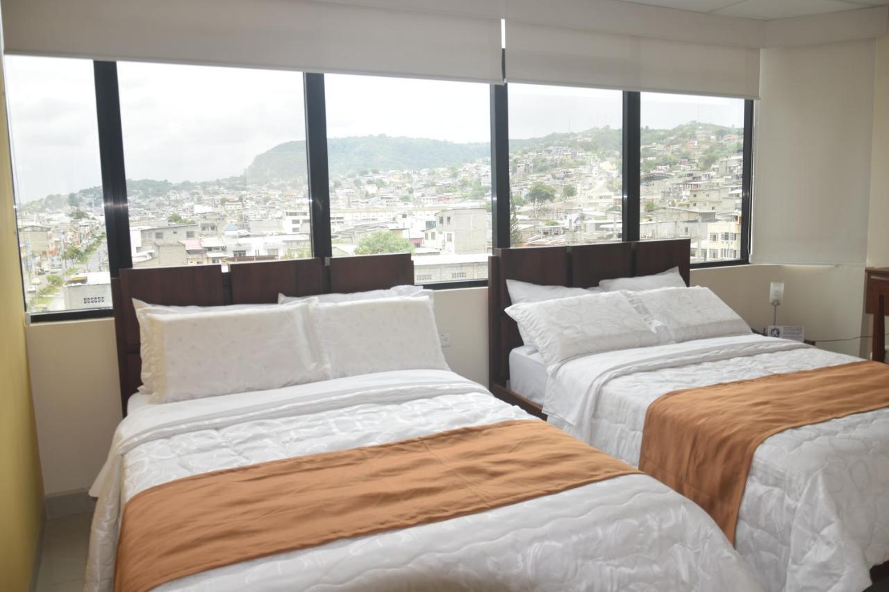 Olan'S Hotel Group Esmeraldas Luaran gambar