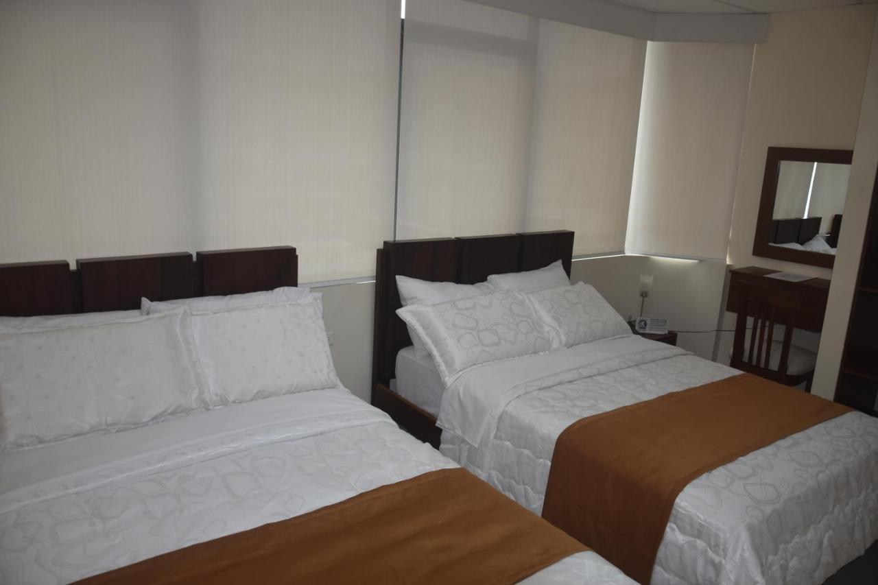 Olan'S Hotel Group Esmeraldas Luaran gambar